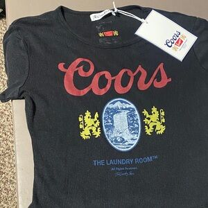 New with tag the laundry room size medium Coors banquet dark gray crop top
